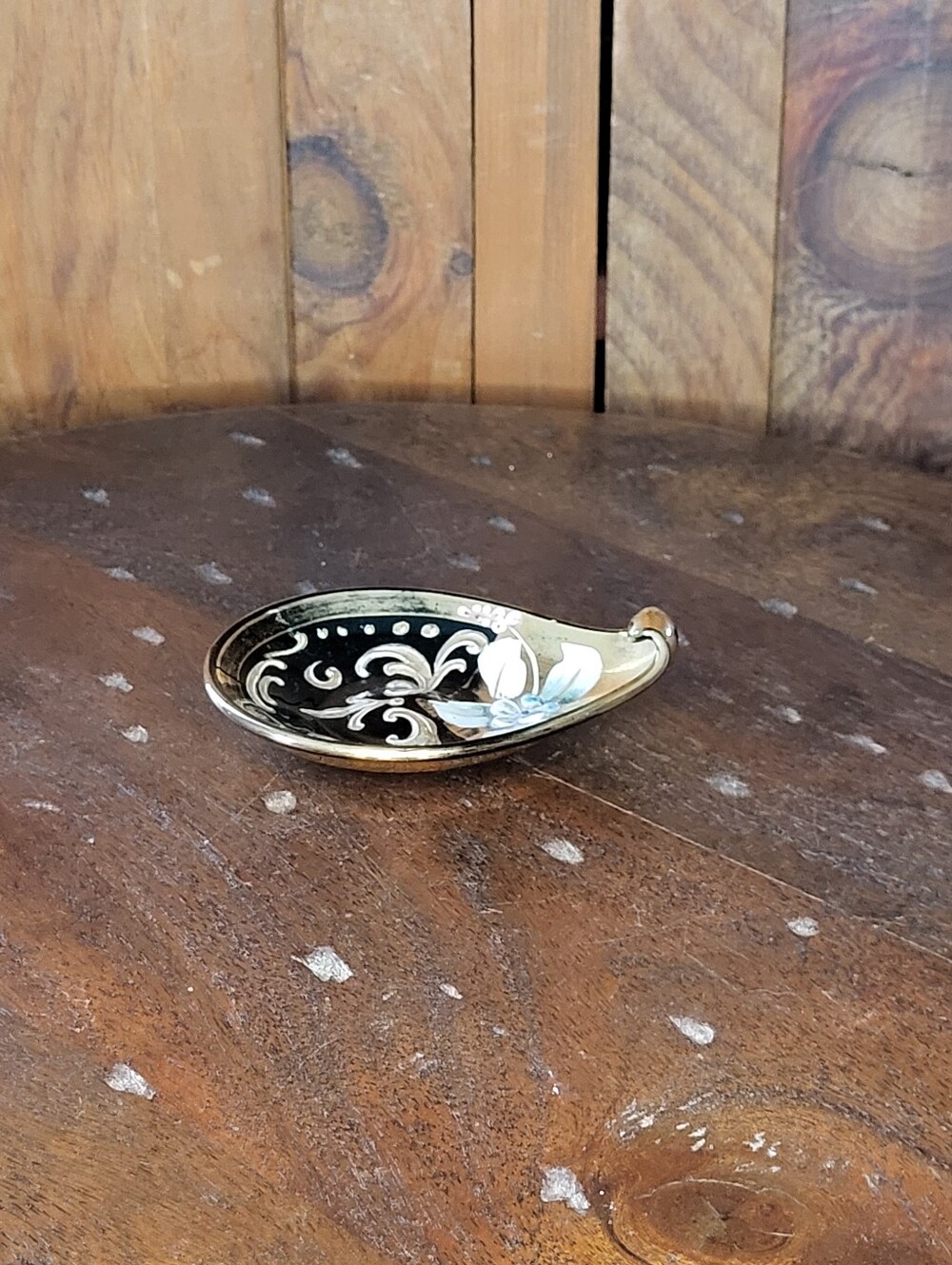 Bohemian green Glass Trinket Dish - Picture 3 of 11